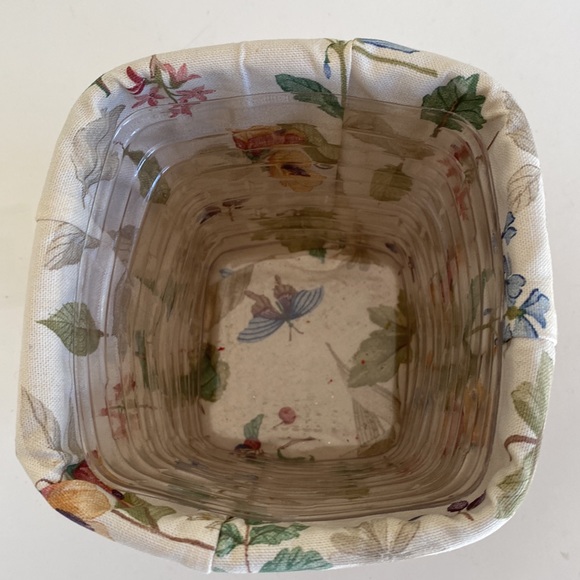 Longaberger Basket - Picture 2 of 7